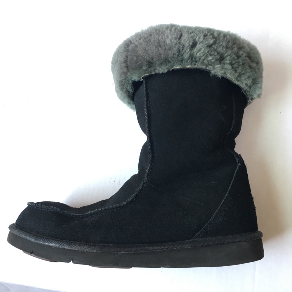 UGG Black and Gray Downtown Boots Women's Sz 10